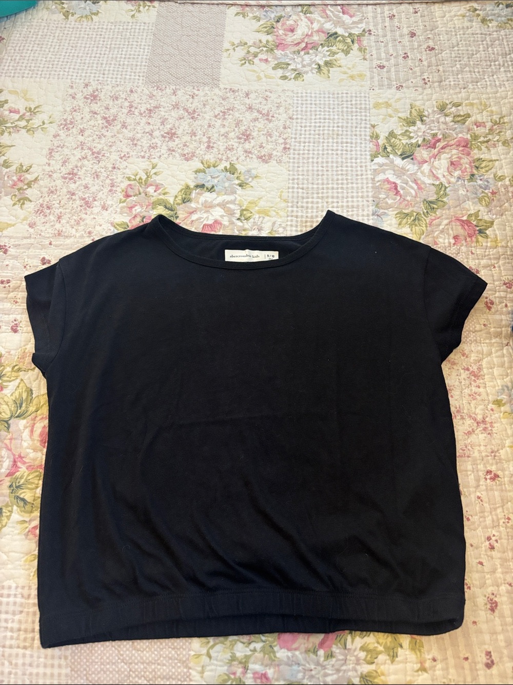 abercrombie kids Black Boxy Cropped Tee